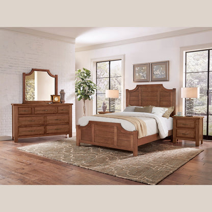 Maple Road Scalloped Bed Queen