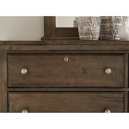 Carlisle Dresser