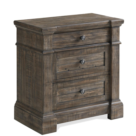 Bradford 3-drawer Nightstand