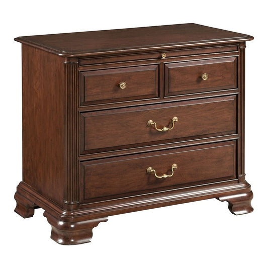 Bachelor's Chest